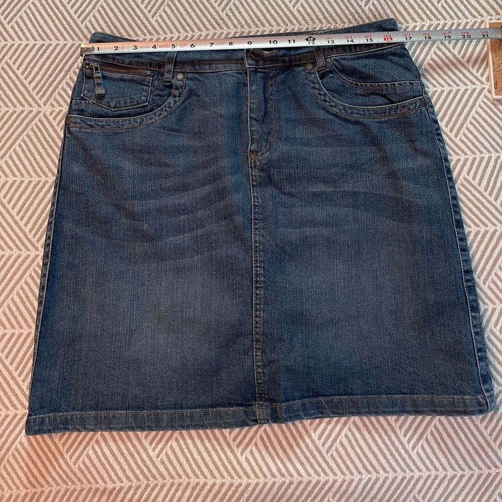 Christopher and Banks Denim skirt size 10